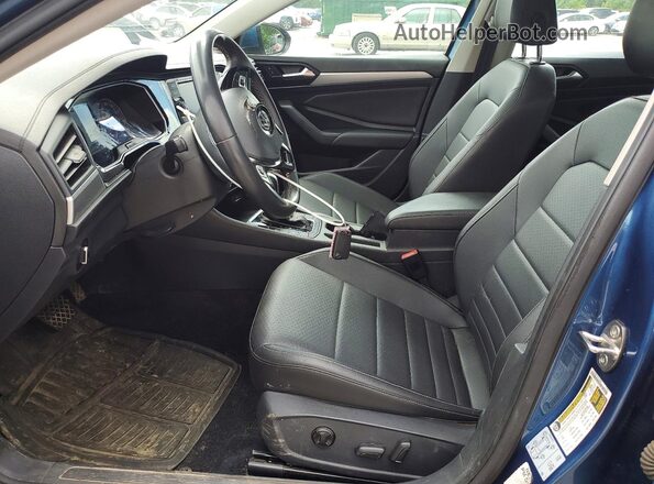 3VWC57BU0MM007747 2021 VOLKSWAGEN JETTA Синий Вид салона спереди