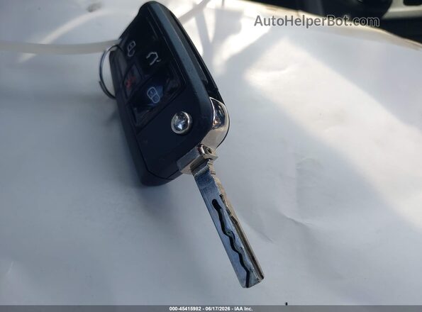 3VWC57BU0MM081430 2021 VOLKSWAGEN JETTA White Vista del salpicadero