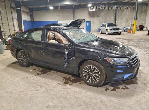 3VWC57BU1KM006958 2019 VOLKSWAGEN JETTA Black 