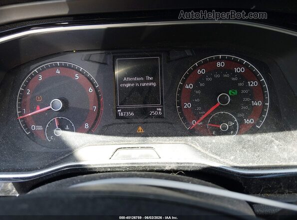 3VWC57BU1KM020567 2019 VOLKSWAGEN JETTA White Հետևի նստատեղերի տեսք