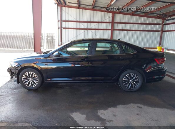 3VWC57BU1KM121592 2019 VOLKSWAGEN JETTA Черный 