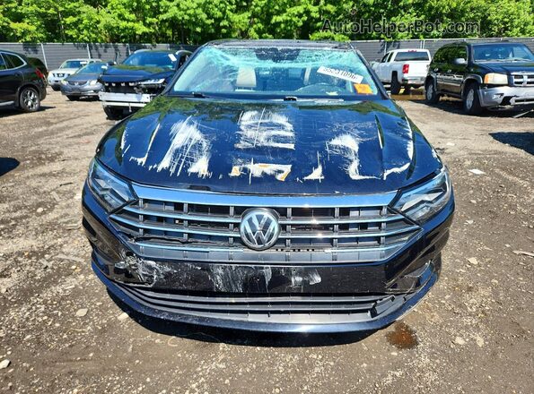 3VWC57BU1MM104021 2021 VOLKSWAGEN JETTA Черный Вид спереди