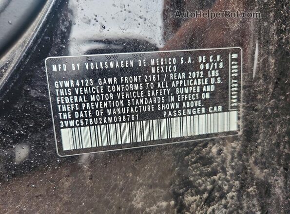 3VWC57BU2KM098761 2019 VOLKSWAGEN JETTA Black Vista del compartimento del motor