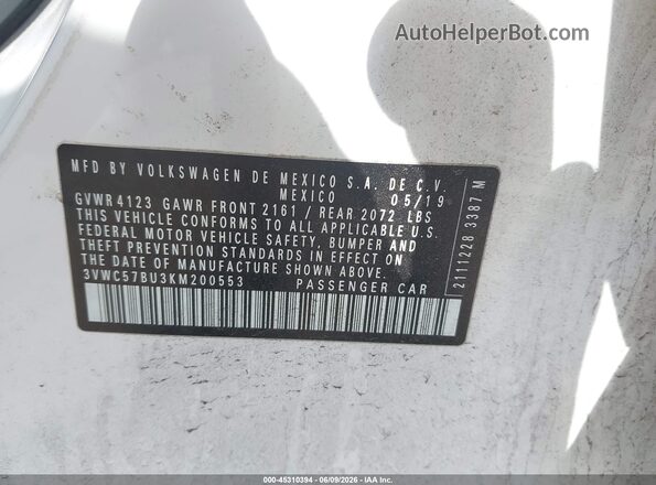 3VWC57BU3KM200553 2019 VOLKSWAGEN JETTA Белый Вид подкапотного пространства