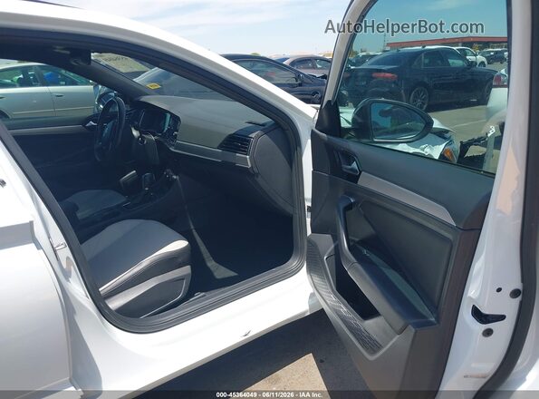 3VWC57BU3KM227526 2019 VOLKSWAGEN JETTA Белый Вид салона спереди