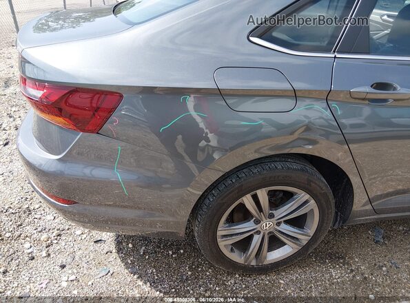 3VWC57BU4KM068130 2019 VOLKSWAGEN JETTA Gray 