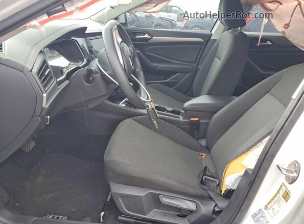 3VWC57BU4MM053159 2021 VOLKSWAGEN JETTA White Front interior view