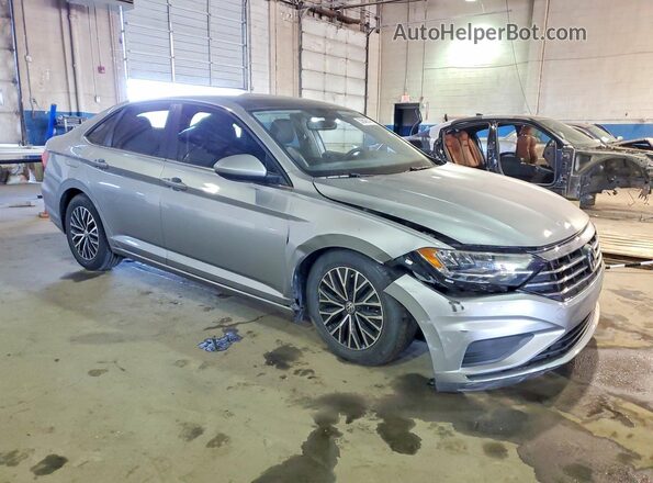 3VWC57BU6MM093355 2021 VOLKSWAGEN JETTA Silver Przód prawy