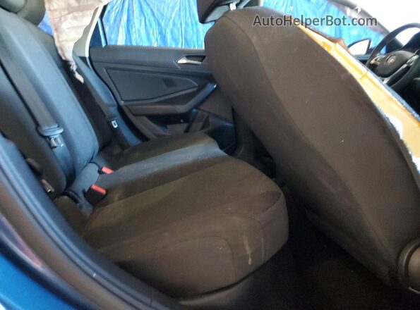 3VWC57BU8KM032019 2019 VOLKSWAGEN JETTA Blue Rear seats view