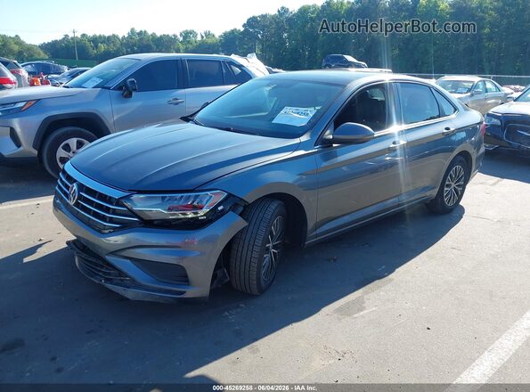 3VWC57BU8MM057621 2021 VOLKSWAGEN JETTA Серый Передняя левая четверть