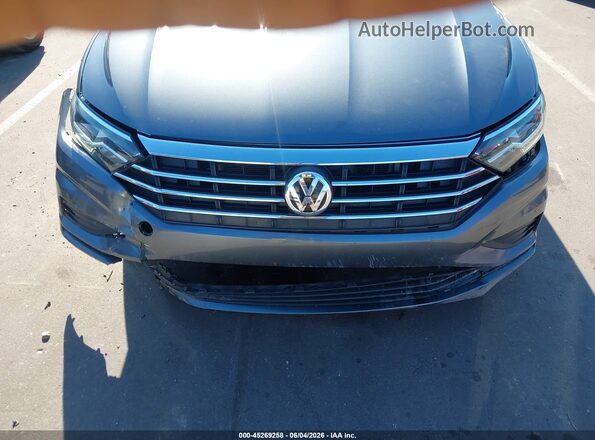 3VWC57BU8MM057621 2021 VOLKSWAGEN JETTA Серый Вид спереди