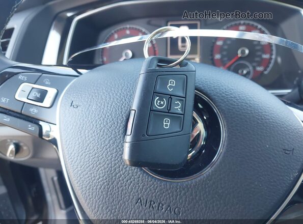 3VWC57BU8MM057621 2021 VOLKSWAGEN JETTA Серый Вид панели приборов