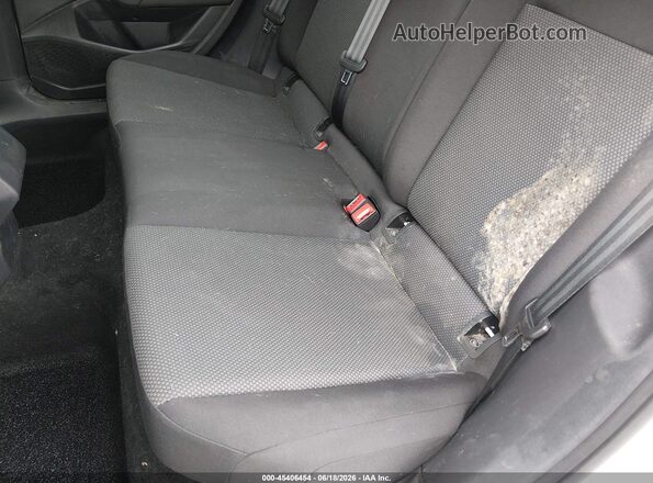 3VWC57BU8MM083457 2021 VOLKSWAGEN JETTA White Widok wnętrza z tyłu