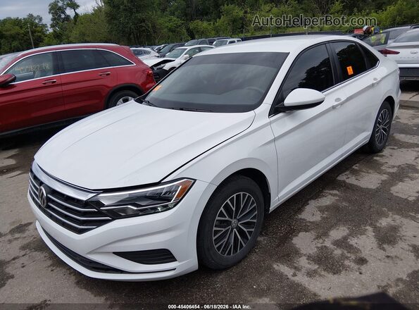 3VWC57BU8MM083457 2021 VOLKSWAGEN JETTA White Przód lewy
