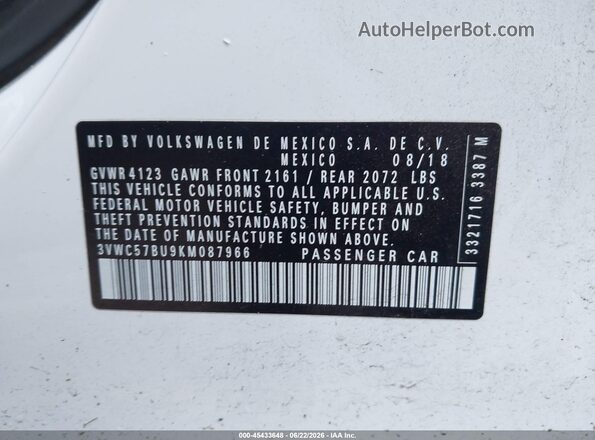 3VWC57BU9KM087966 2019 VOLKSWAGEN JETTA Белый Вид подкапотного пространства
