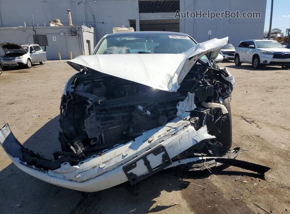 3VWC57BU9KM156350 2019 VOLKSWAGEN JETTA White Widok z przodu