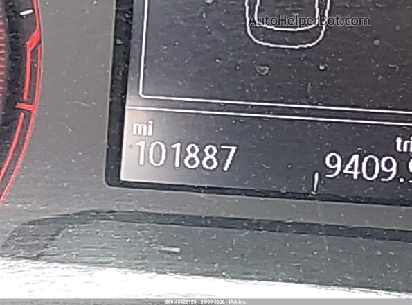 3VWC57BUXKM018591 2019 VOLKSWAGEN JETTA Blue 