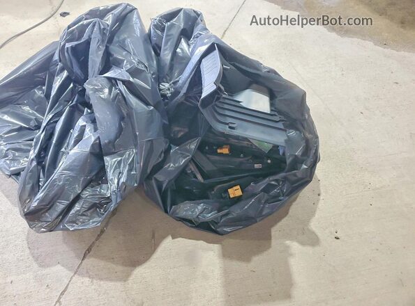 3VWC57BUXKM071372 2019 VOLKSWAGEN JETTA Blue ძრავის განყოფილების ხედი