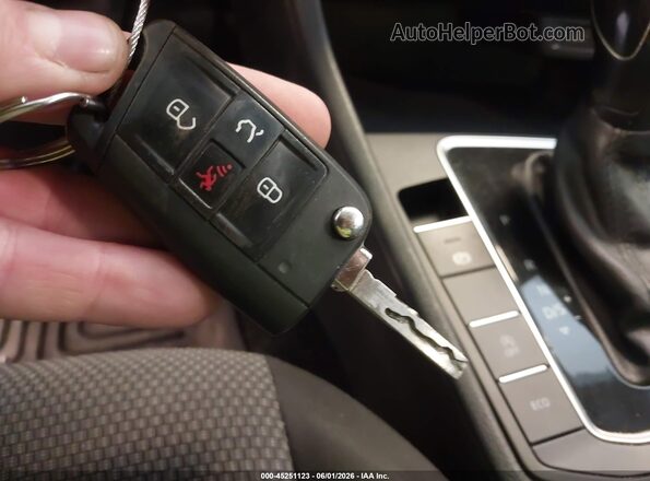 3VWC57BUXMM013314 2021 VOLKSWAGEN JETTA White წინა პანელის ხედი