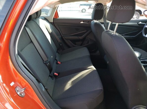 3VWC57BUXMM071567 2021 VOLKSWAGEN JETTA Orange Հետևի նստատեղերի տեսք