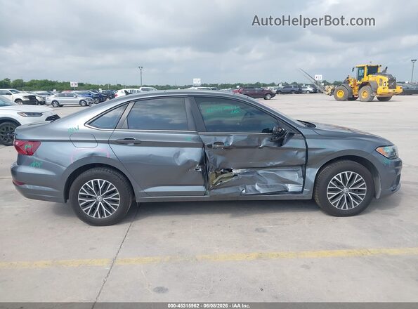 3VWCB7BU0LM050217 2020 VOLKSWAGEN JETTA Серый Вид задней части салона