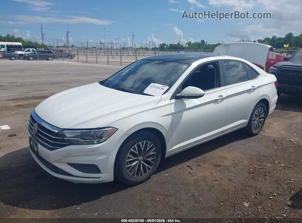 3VWCB7BU2KM128852 2019 VOLKSWAGEN JETTA White Առջևի ձախ երեք քառորդ տեսարան