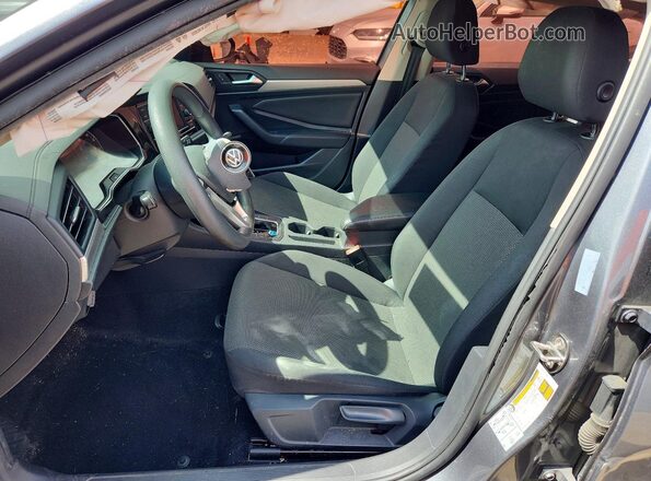 3VWCB7BU2KM141083 2019 VOLKSWAGEN JETTA Silver 