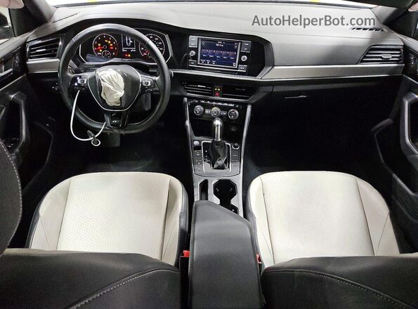 3VWCB7BU2KM249283 2019 VOLKSWAGEN JETTA Gray 
