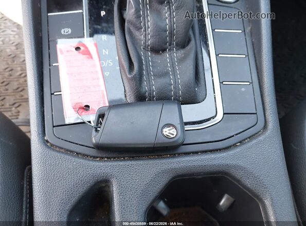 3VWCB7BU2LM045634 2020 VOLKSWAGEN JETTA Blue Вид панелі приладів
