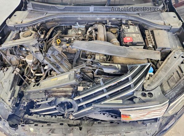 3VWCB7BU3LM077251 2020 VOLKSWAGEN JETTA Black უკანა სალონის ხედი