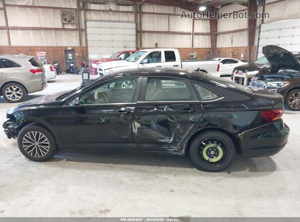 3VWCB7BU4KM158791 2019 VOLKSWAGEN JETTA Black 