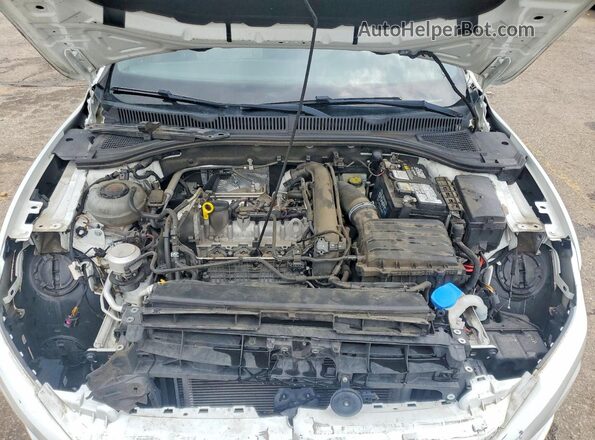 3VWCB7BU4KM225616 2019 VOLKSWAGEN JETTA White Vista interior trasera