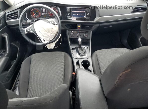 3VWCB7BU4KM265968 2019 VOLKSWAGEN JETTA Серебряный Вид панели приборов