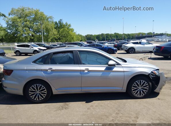 3VWCB7BU4LM003062 2020 VOLKSWAGEN JETTA Silver Widok wnętrza z tyłu