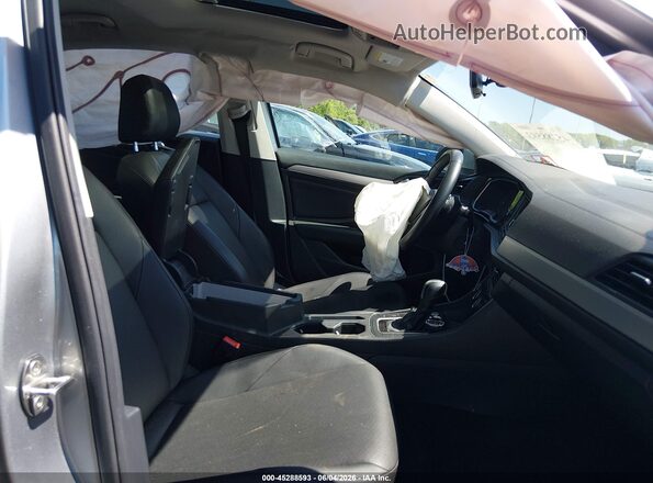 3VWCB7BU4LM003062 2020 VOLKSWAGEN JETTA Silver Widok wnętrza z przodu