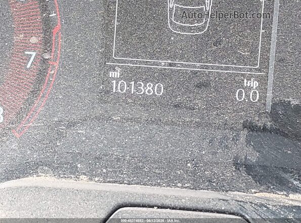3VWCB7BU7KM217591 2019 VOLKSWAGEN JETTA Серебряный 