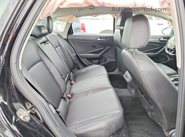 3VWCB7BU7KM220653 2019 VOLKSWAGEN JETTA Black Widok tylnych siedzeń