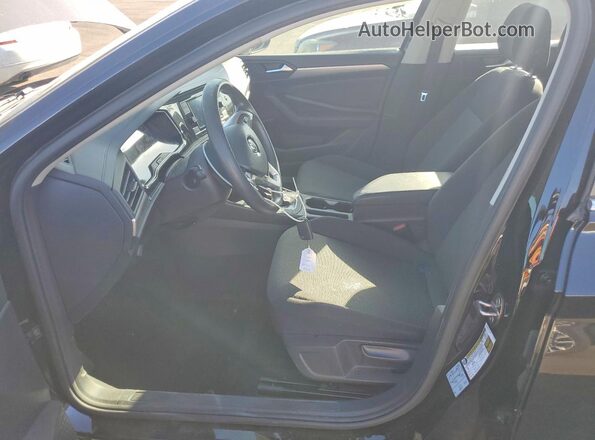 3VWCB7BU8KM203070 2019 VOLKSWAGEN JETTA Black Front interior view