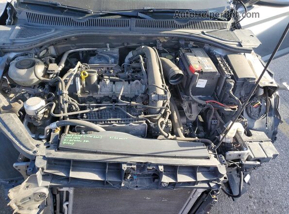 3VWCB7BU8KM212660 2019 VOLKSWAGEN JETTA Silver Սալոնի հետևի տեսք