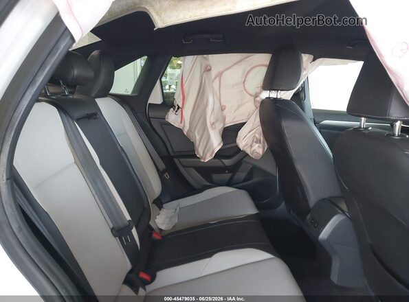 3VWCB7BU8LM027137 2020 VOLKSWAGEN JETTA White Вид наклейки з VIN-кодом