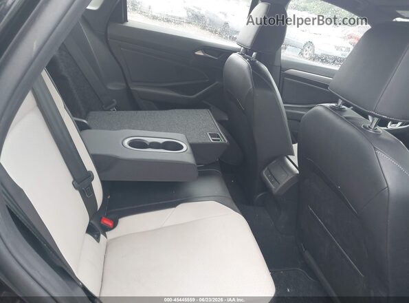 3VWCB7BU9KM192595 2019 VOLKSWAGEN JETTA Black VIN კოდის სტიკერის ხედი