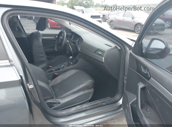 3VWCB7BU9KM202235 2019 VOLKSWAGEN JETTA Silver Widok wnętrza z przodu