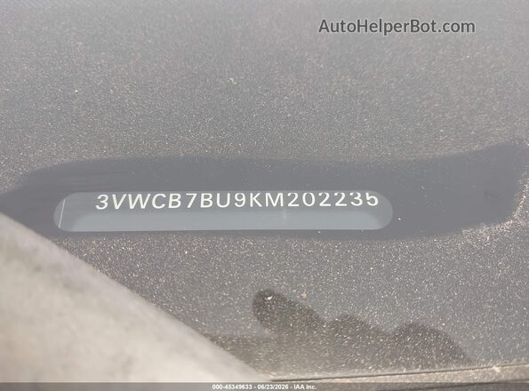 3VWCB7BU9KM202235 2019 VOLKSWAGEN JETTA Silver Widok komory silnika