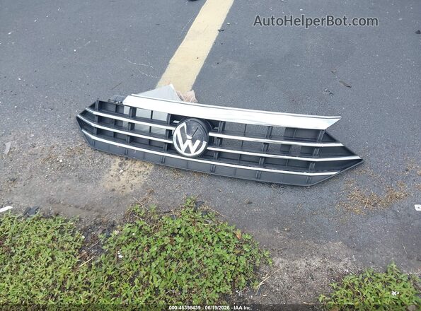 3VWCB7BU9KM215728 2019 VOLKSWAGEN JETTA White Սարքավորումների վահանակի տեսք