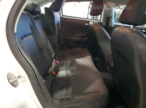 3VWCB7BU9KM230357 2019 VOLKSWAGEN JETTA White Rear seats view