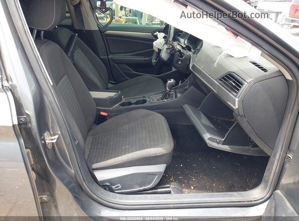 3VWCM7BU3NM014681 2022 VOLKSWAGEN JETTA Gray Widok wnętrza z przodu