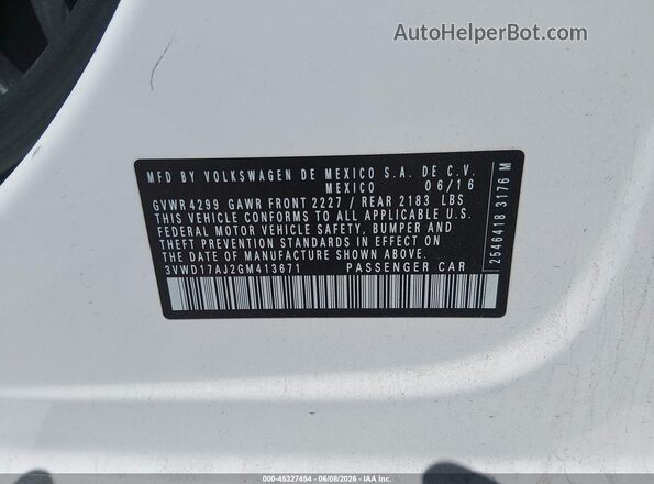 3VWD17AJ2GM413671 2016 VOLKSWAGEN JETTA White Engine compartment view