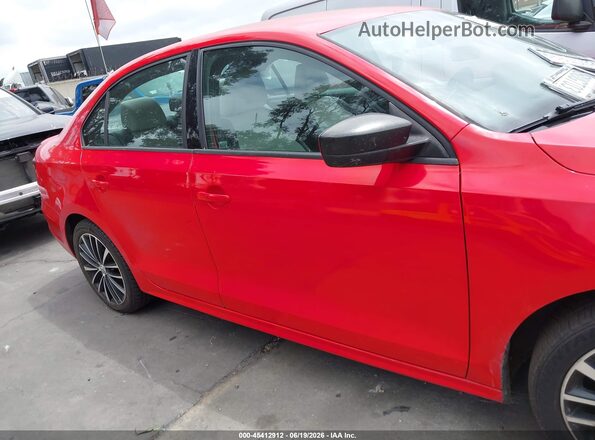 3VWD17AJ3HM394484 2017 VOLKSWAGEN JETTA Red Widok wnętrza z tyłu