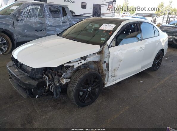 3VWD17AJ3JM247393 2018 VOLKSWAGEN JETTA White Front left