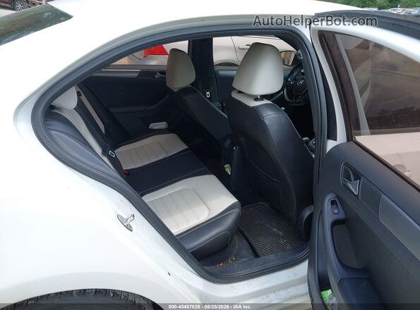 3VWD17AJ5GM385669 2016 VOLKSWAGEN JETTA White VIN კოდის სტიკერის ხედი